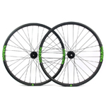 Hand-built carbon 650B cross country light weight mtb wheels tubeless compatible 27mm wide